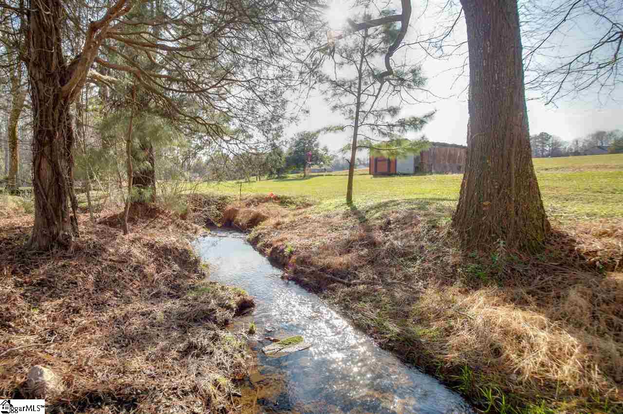 180 Motlow School Road Campobello, SC 29322 - Photo 25 of 36