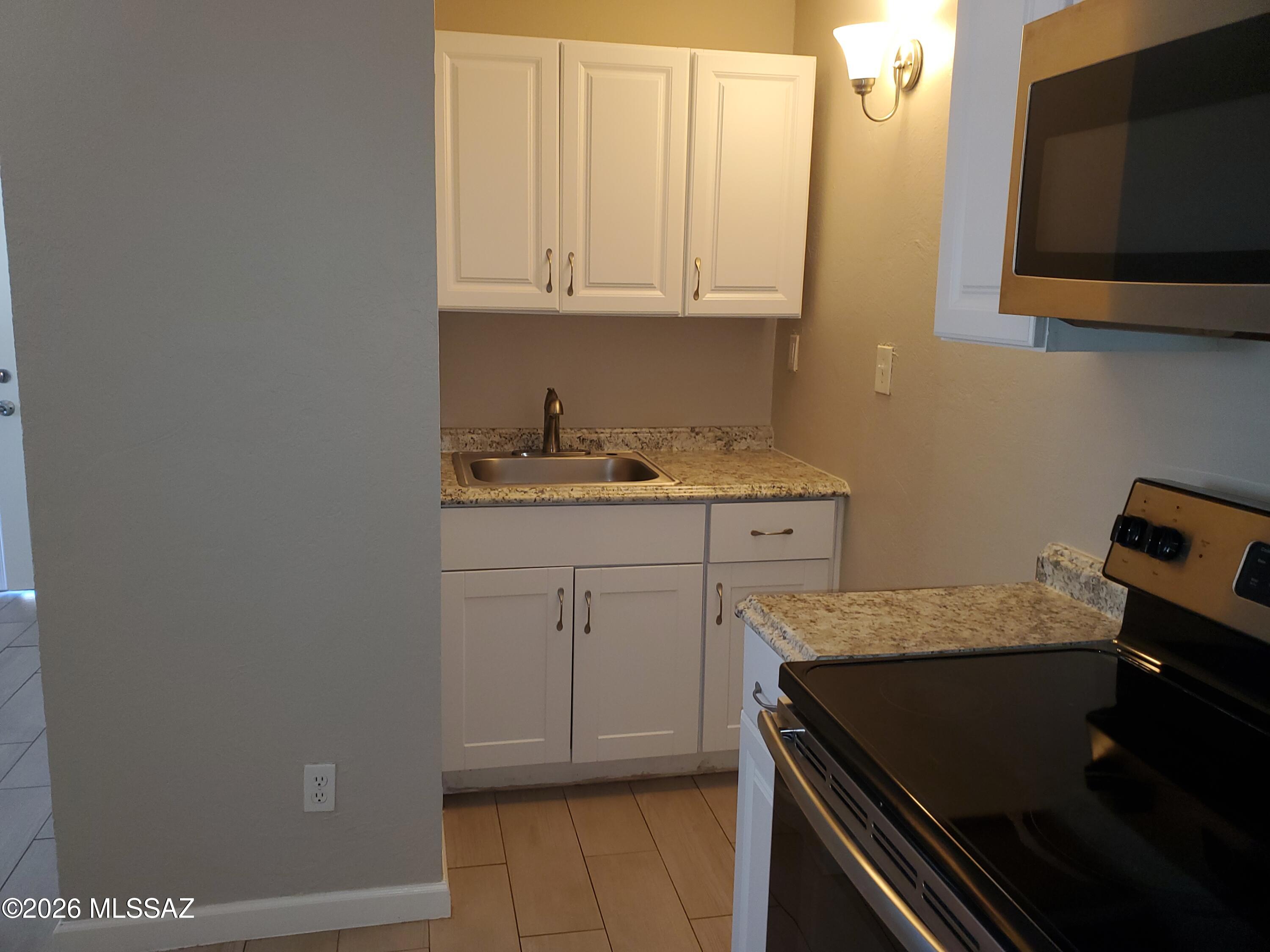 3451 North Flowing Wells Road, Unit 2 Tucson, AZ 85705 - Photo 8 of 10 20231012_135334