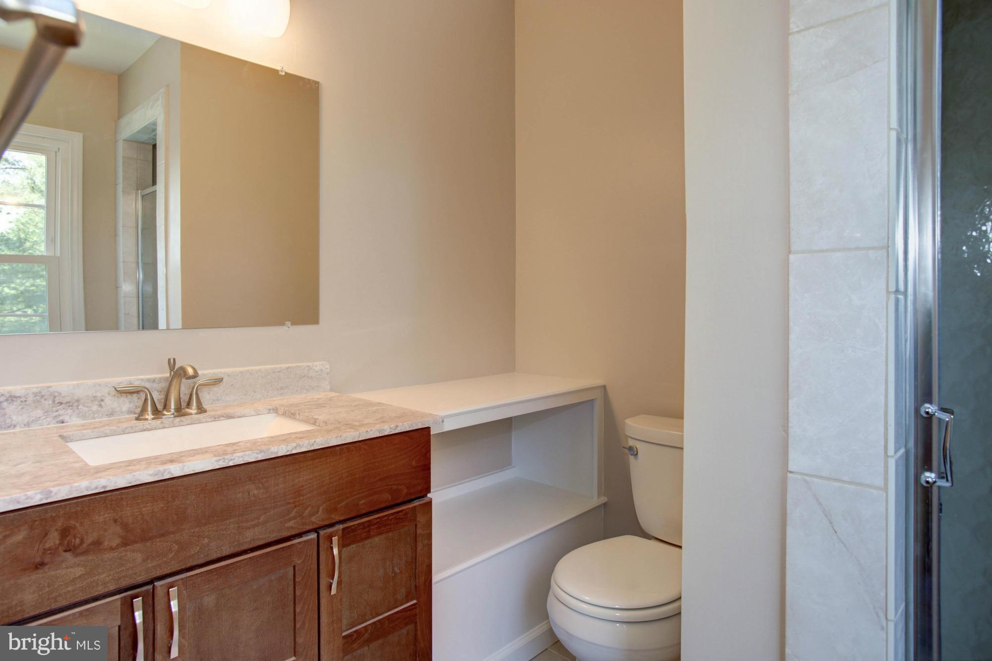 1945 Kirby Road Falls Church, VA 22043 - Photo 19 of 25 Bath (Master)