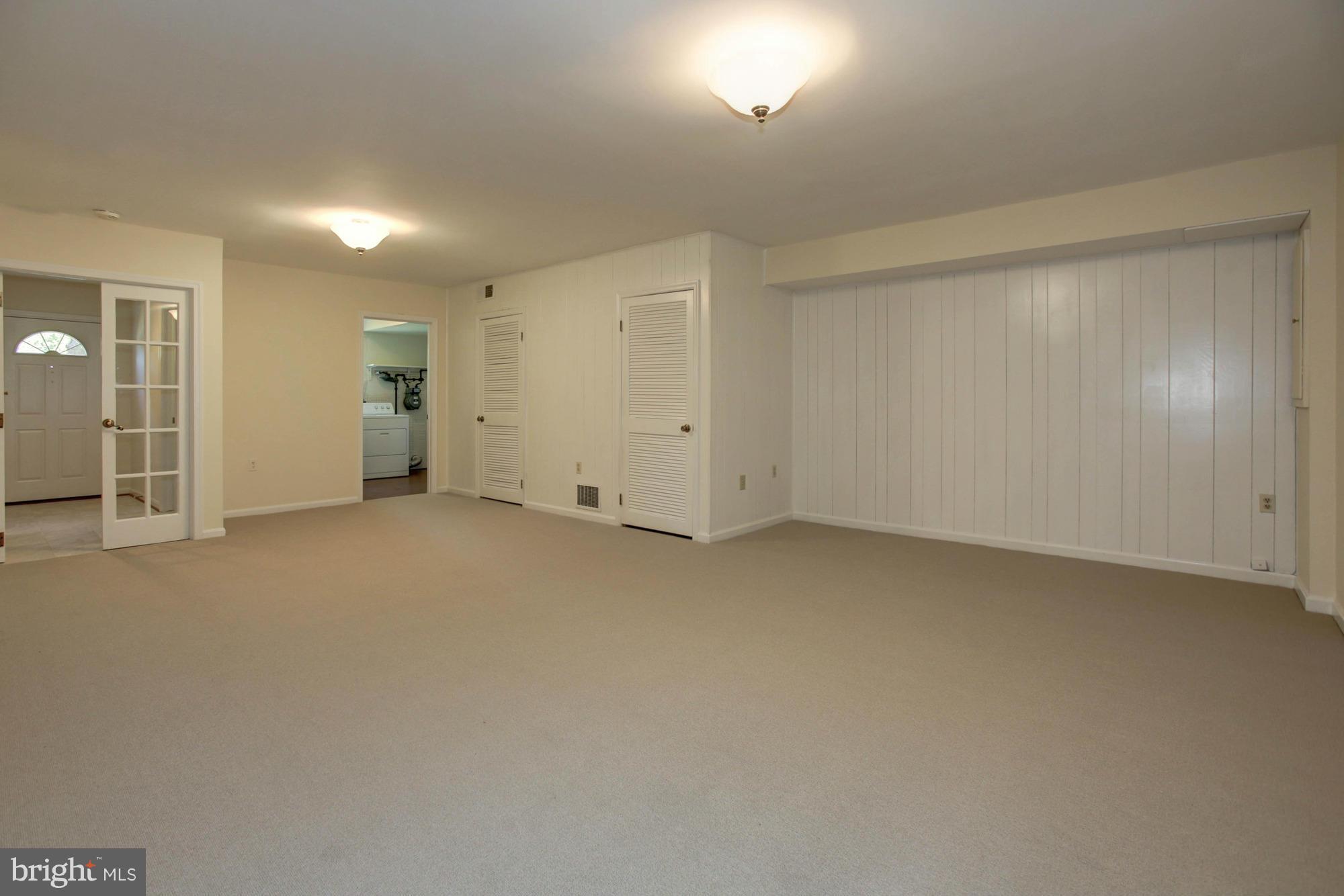 1945 Kirby Road Falls Church, VA 22043 - Photo 8 of 25 Family Room