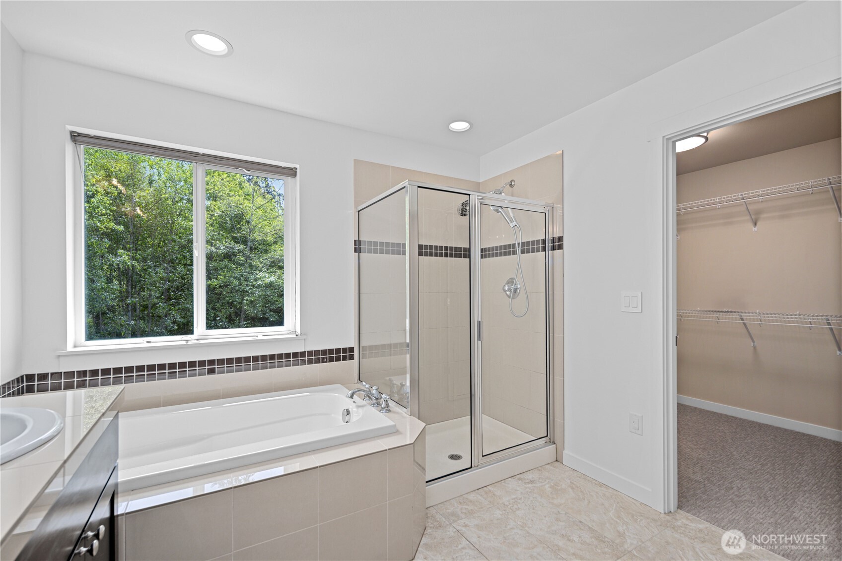 18521 40th Avenue Southeast Bothell, WA 98012 - Photo 33 of 40