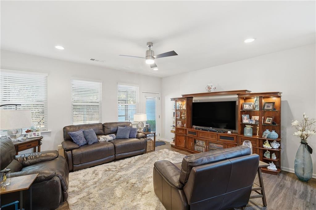 133 Point View Drive Canton, GA 30114 - Photo 8 of 25