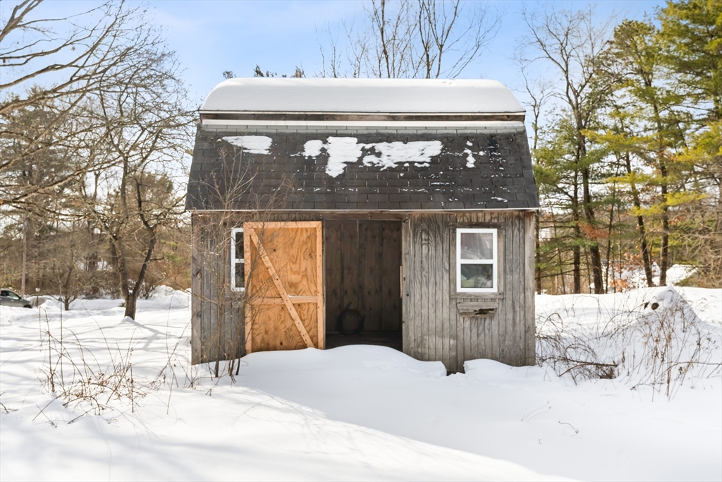 30 Cottage Street Orange, MA 01364 - Photo 28 of 37