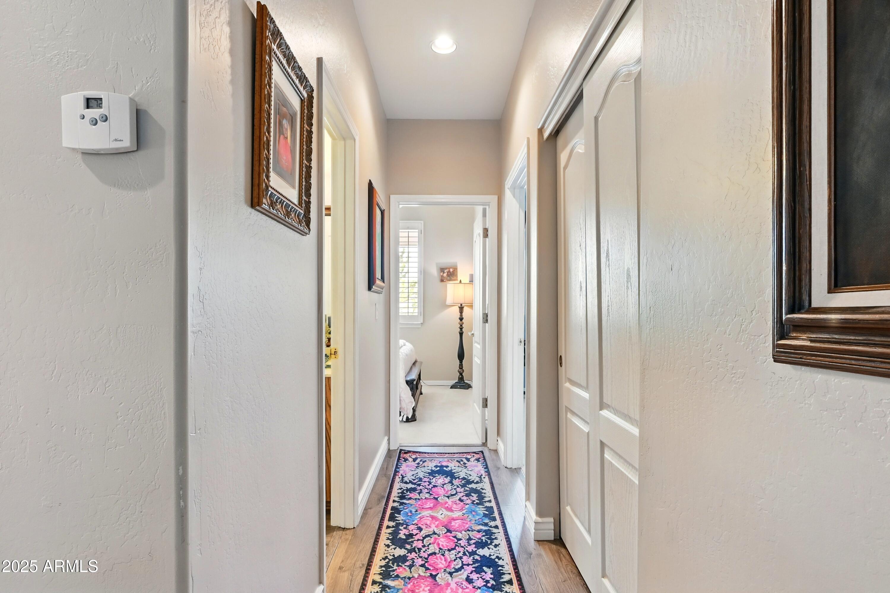 601 East Phoenix Street Payson, AZ 85541 - Photo 24 of 46 a bathroom with a mirror