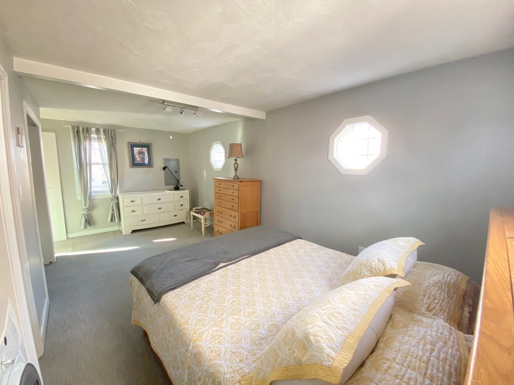 22 Sherman Avenue Nahant, MA 01908 - Photo 16 of 25