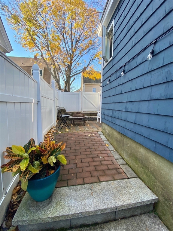 22 Sherman Avenue Nahant, MA 01908 - Photo 19 of 25