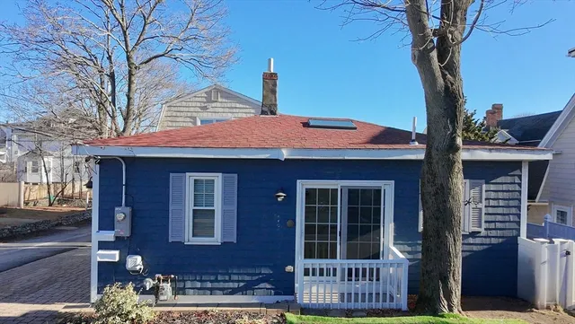 $2,350 | 22 Sherman Avenue, Nahant, MA 01908