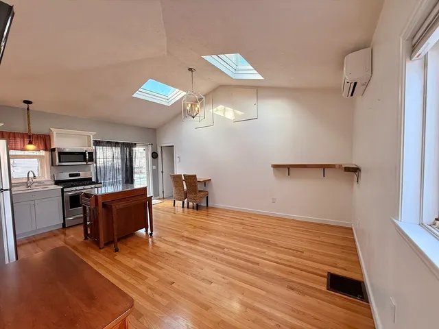 $2,350 | 22 Sherman Avenue, Nahant, MA 01908