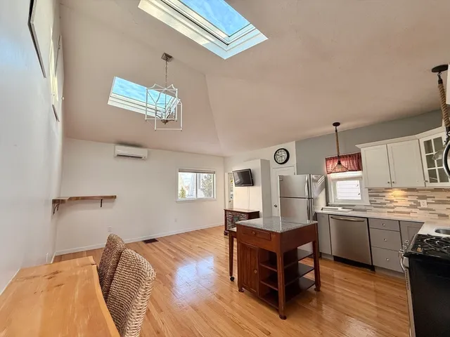 $2,350 | 22 Sherman Avenue, Nahant, MA 01908