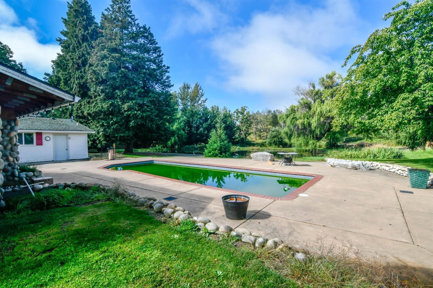 266 Lathrop Road Grants Pass, OR 97526 - Photo 22 of 33 Additional Photo