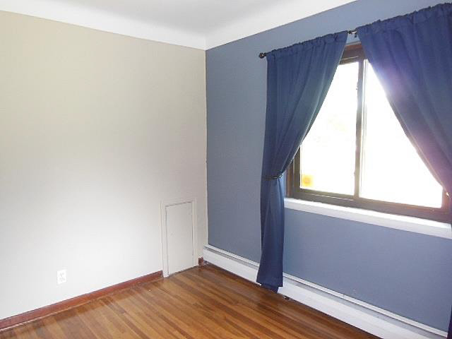 9624 Summerfield Road Temperance, MI 48182 - Photo 17 of 20 20403443-16.JPG