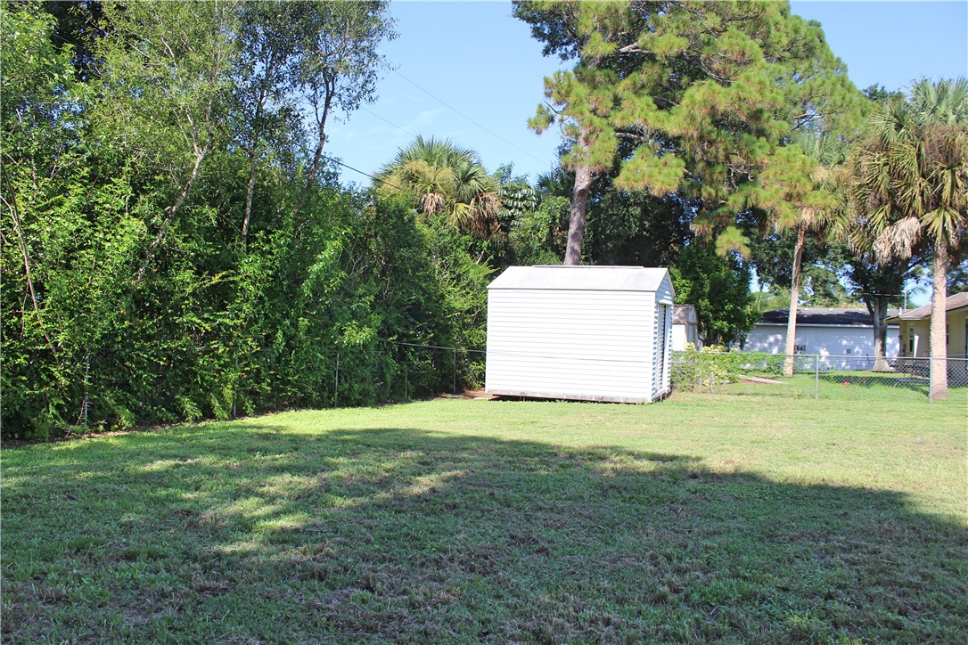 8506 Pensacola Road Fort Pierce, FL 34951 - Photo 23 of 27 Gallery Image 23