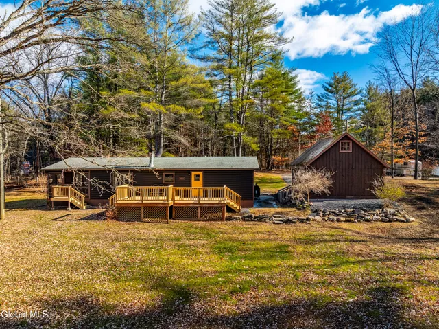 $299,900 | 209 Circle Drive, Cairo, NY 12413