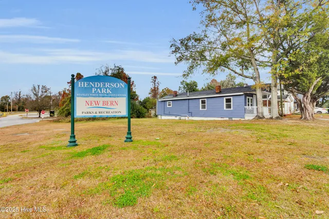 $950 | 1226 Cedar Street, New Bern, NC 28560