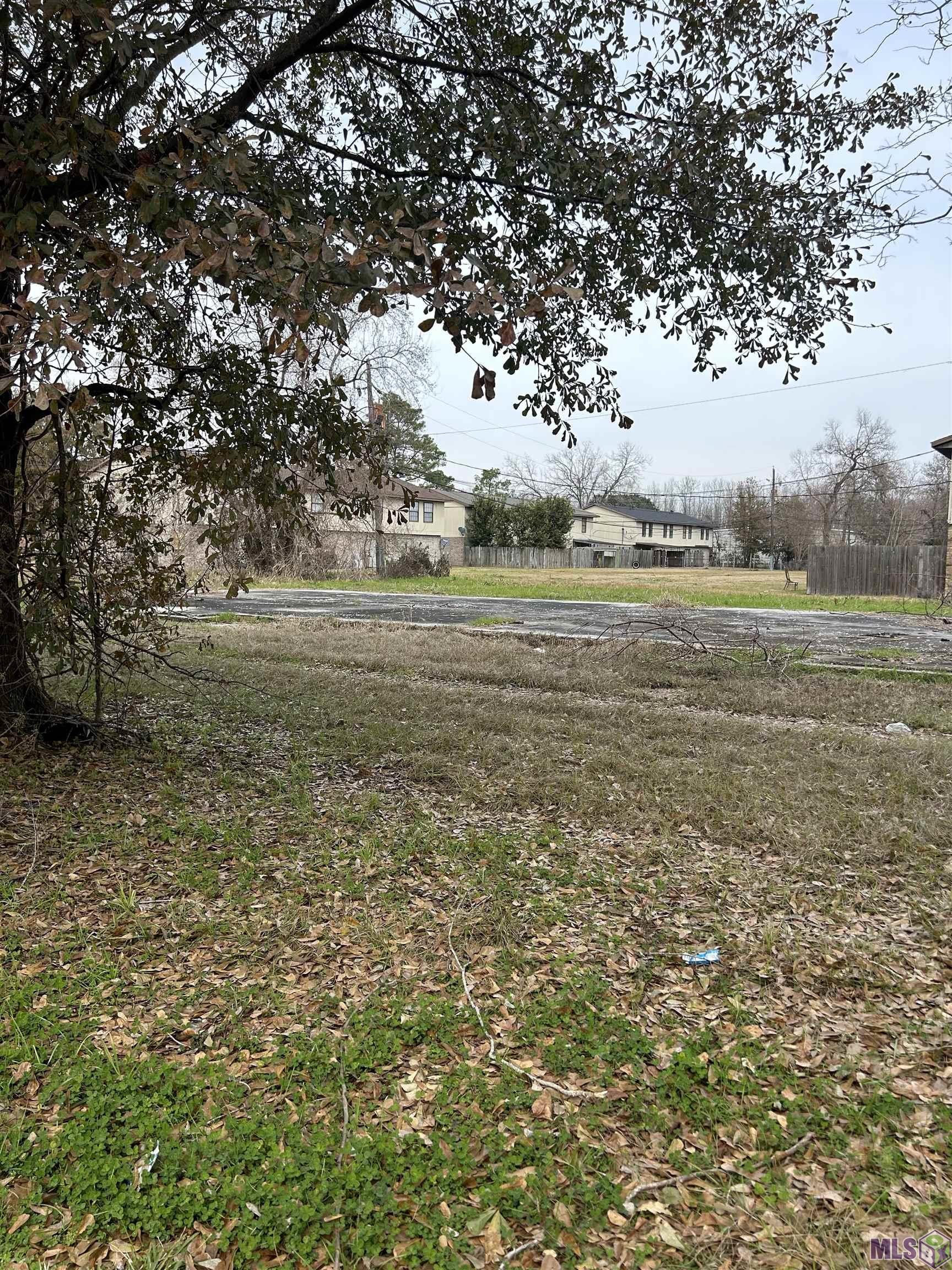 8271 Stern Avenue Baton Rouge, LA 70820 - Photo 1 of 3 Gallery Image 1