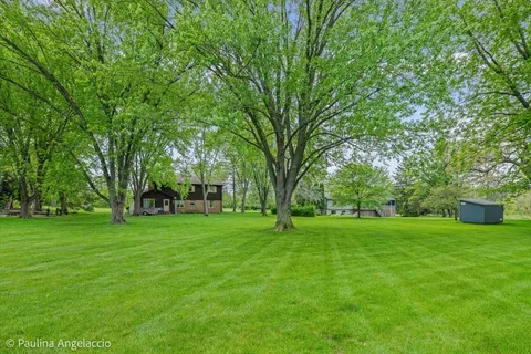 $599,000 | 21 North Old Barrington Road, Lake Barrington, IL 60010