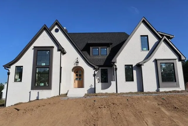 $949,900 | 3150 Creekwood Trail, Cleveland, TN 37312