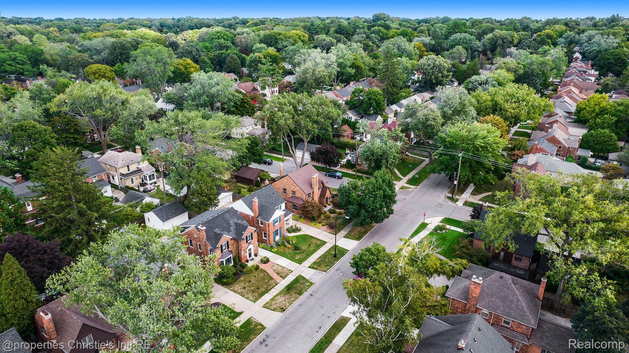 302 Moran Road Grosse Pointe, MI 48236 - Photo 38 of 38 Gallery Image 38