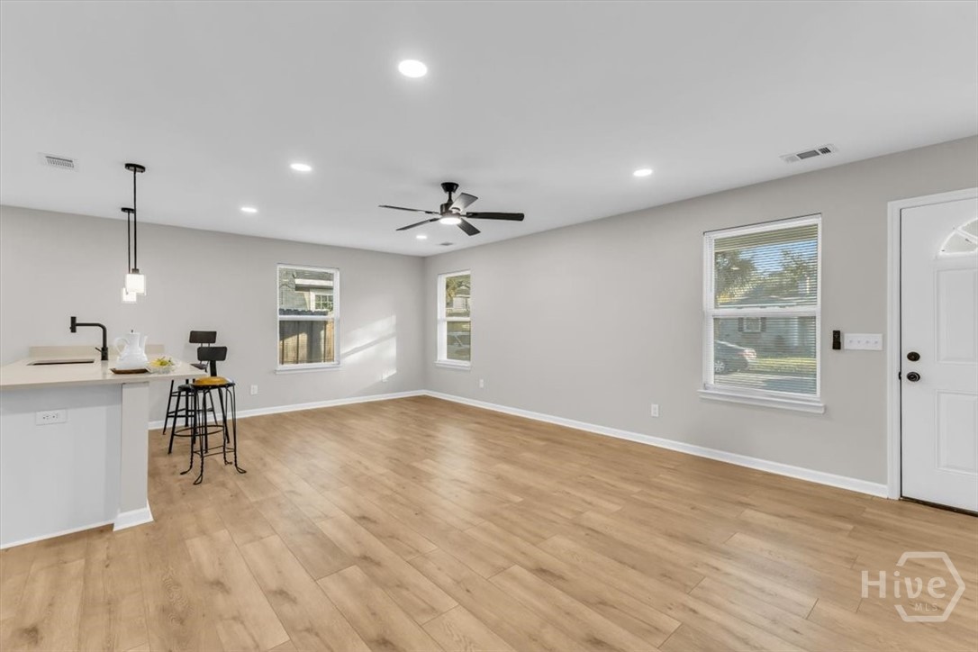 22 West 61st Street Savannah, GA 31405 - Photo 14 of 38