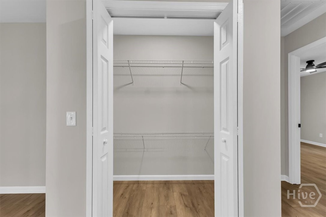 22 West 61st Street Savannah, GA 31405 - Photo 16 of 38