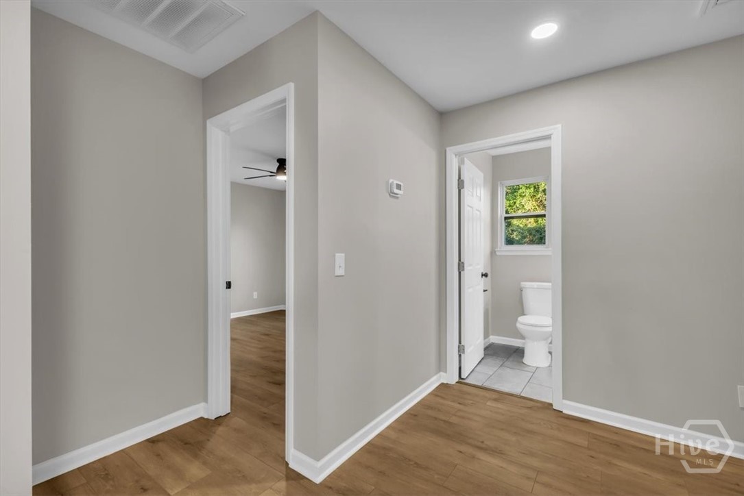 22 West 61st Street Savannah, GA 31405 - Photo 25 of 38