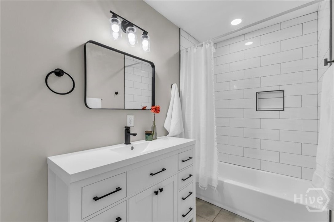 22 West 61st Street Savannah, GA 31405 - Photo 26 of 38