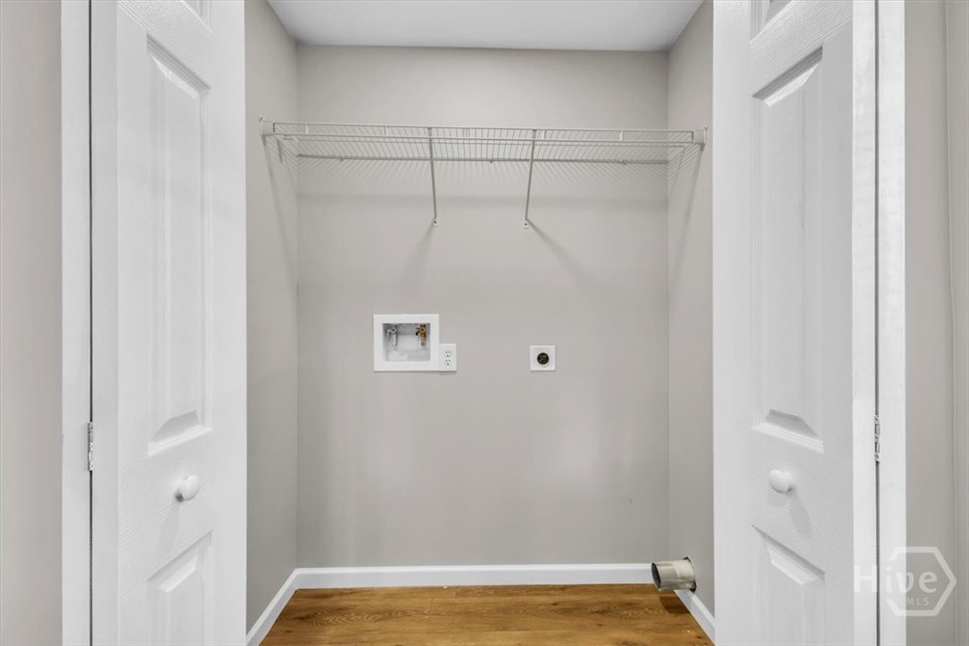 22 West 61st Street Savannah, GA 31405 - Photo 33 of 38