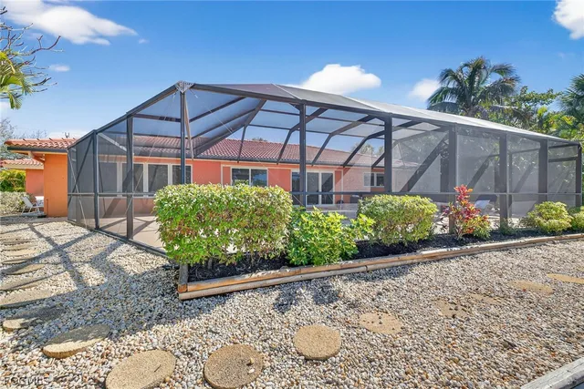 $929,000 | 1065 Fish Crow Road, Sanibel, FL 33957