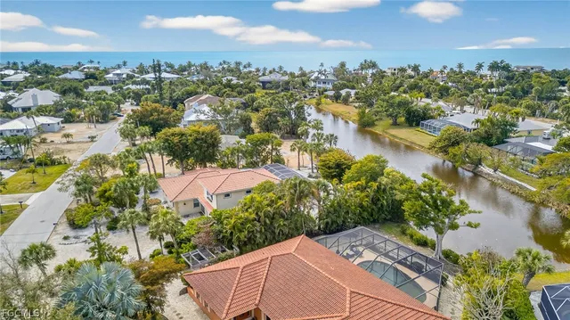 $929,000 | 1065 Fish Crow Road, Sanibel, FL 33957