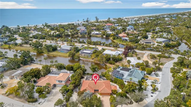 $929,000 | 1065 Fish Crow Road, Sanibel, FL 33957
