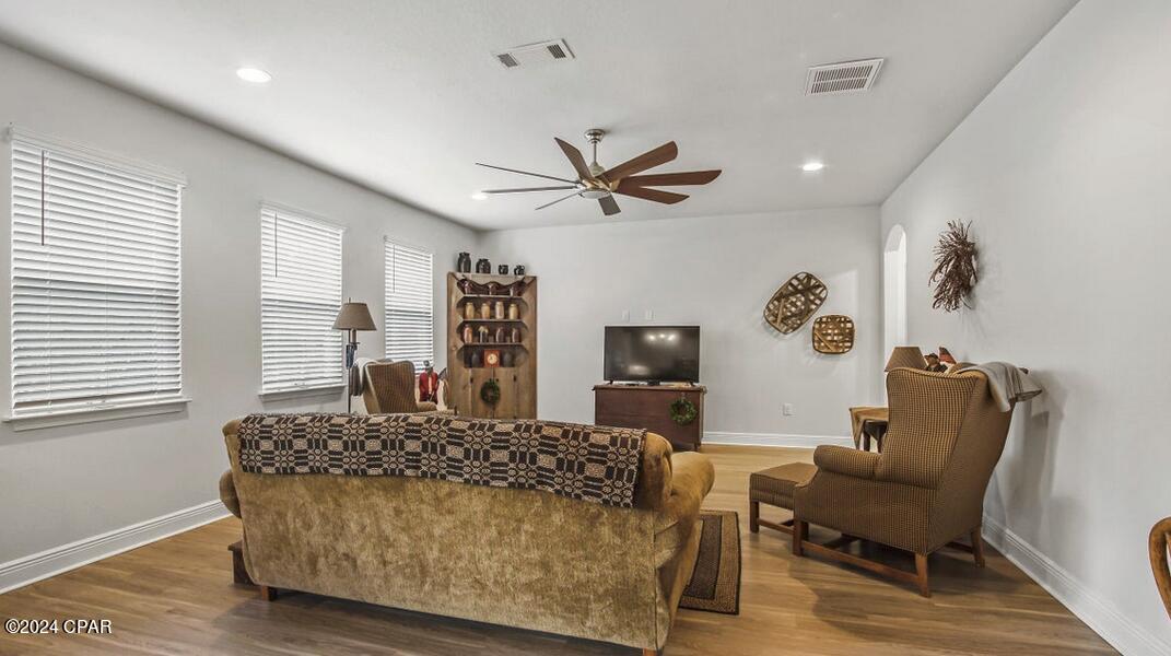 77 Freshfield Way Freeport, FL 32439 - Photo 9 of 59 Gallery Image 9