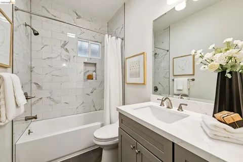 $995,000 | 4970 Coronado Avenue, Oakland, CA 94618