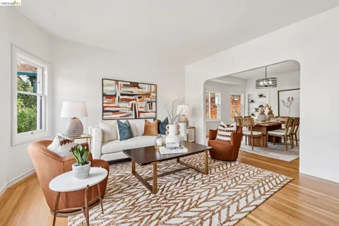 $995,000 | 4970 Coronado Avenue, Oakland, CA 94618
