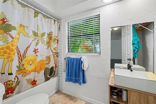 $350,000 | 2208 Iris Way, Fort Myers, FL 33905