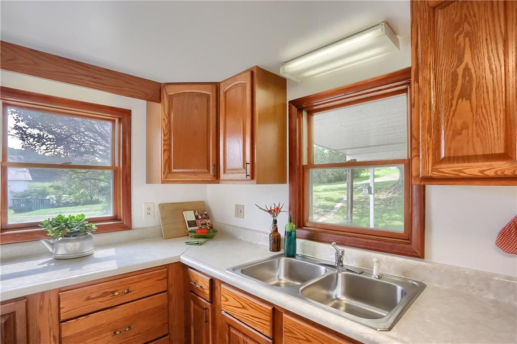 116 Matthews Spur Road Eighty Four, PA 15330 - Photo 12 of 25