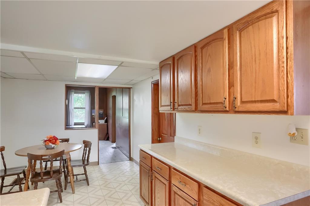 116 Matthews Spur Road Eighty Four, PA 15330 - Photo 14 of 25