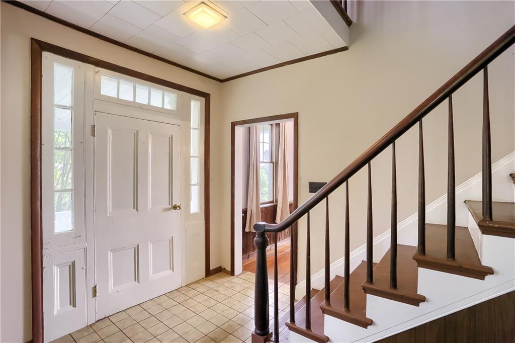 116 Matthews Spur Road Eighty Four, PA 15330 - Photo 4 of 25