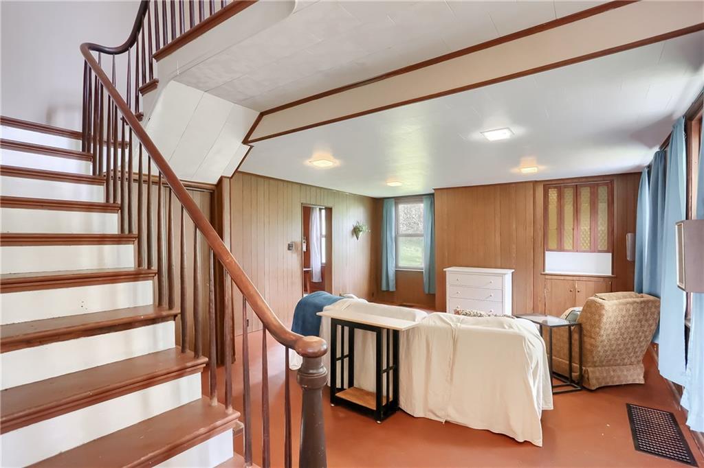 116 Matthews Spur Road Eighty Four, PA 15330 - Photo 5 of 25