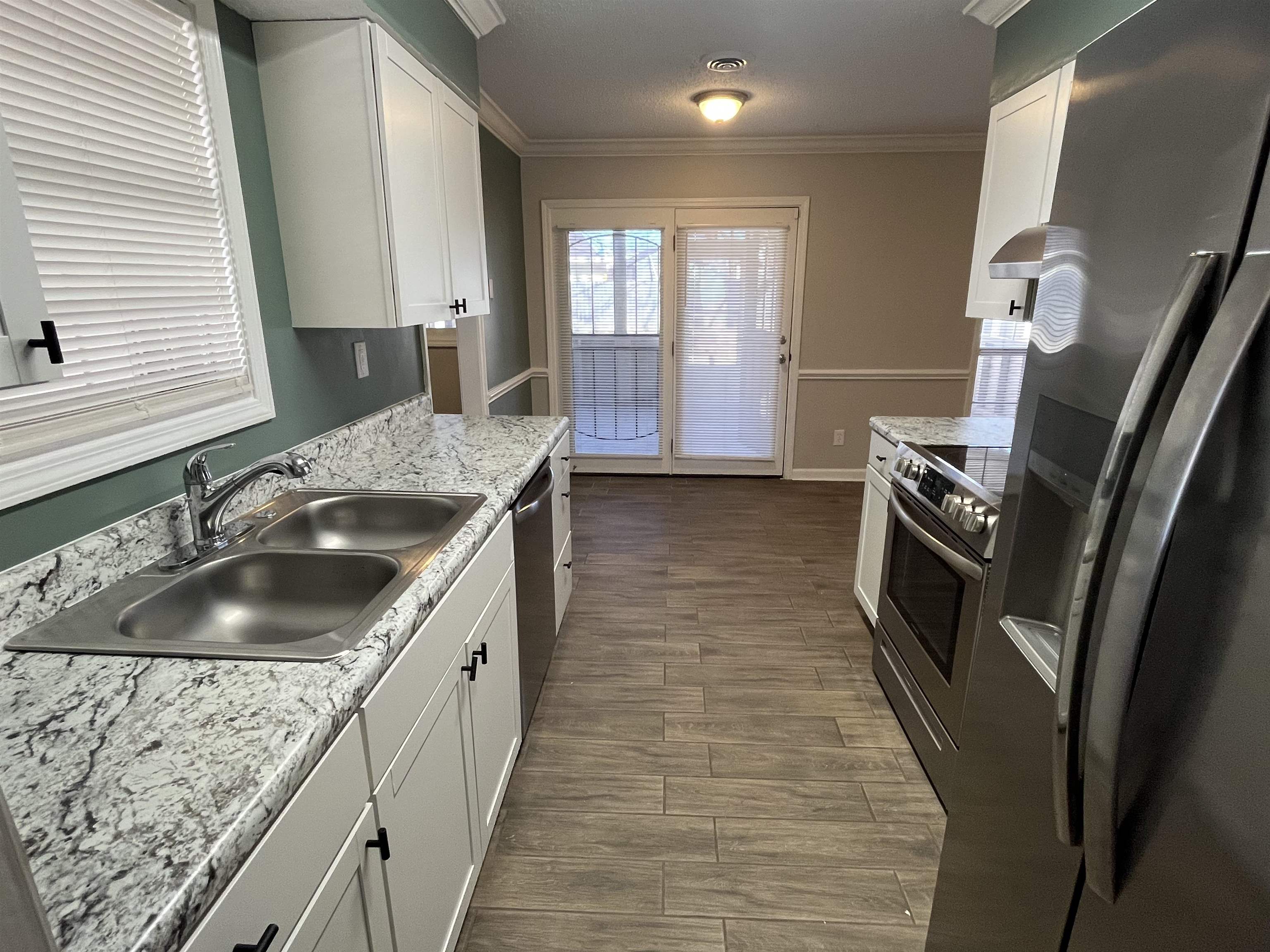 7070 Tree Line Cove Memphis, TN 38133 - Photo 7 of 22