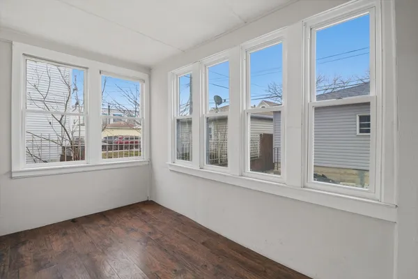 $595,900 | 1633 West 38th Street, Chicago, IL 60609
