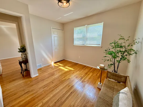 $230,000 | 6924 Belton Street, Garden City, MI 48135