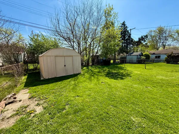 $230,000 | 6924 Belton Street, Garden City, MI 48135