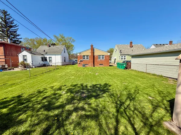 $230,000 | 6924 Belton Street, Garden City, MI 48135