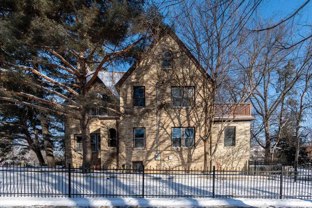 $1,195,000 | 2230 Chadbourne Avenue, Madison, WI 53726