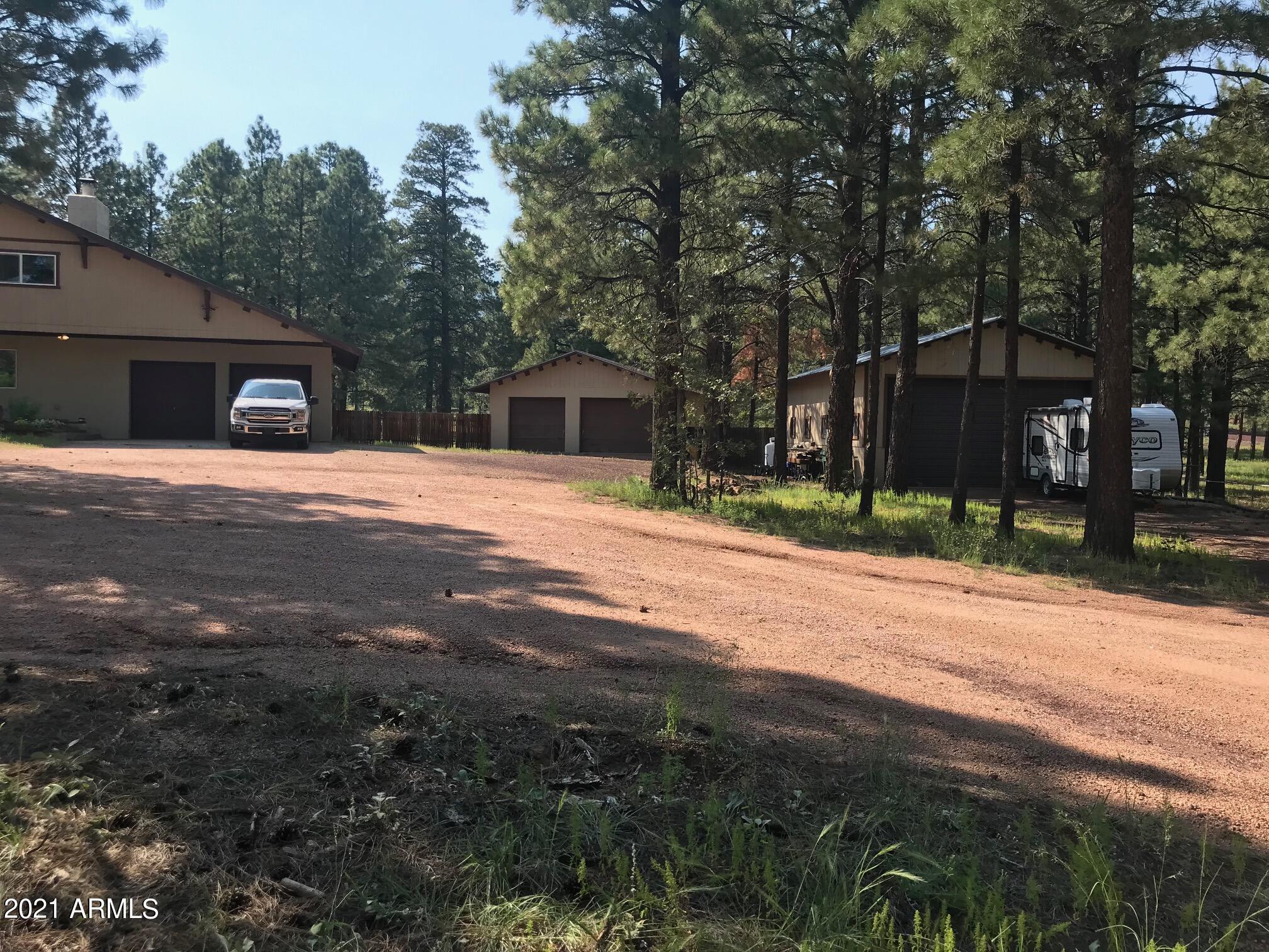 7220 Lindsey Road Flagstaff, AZ 86004 - Photo 29 of 43 front view