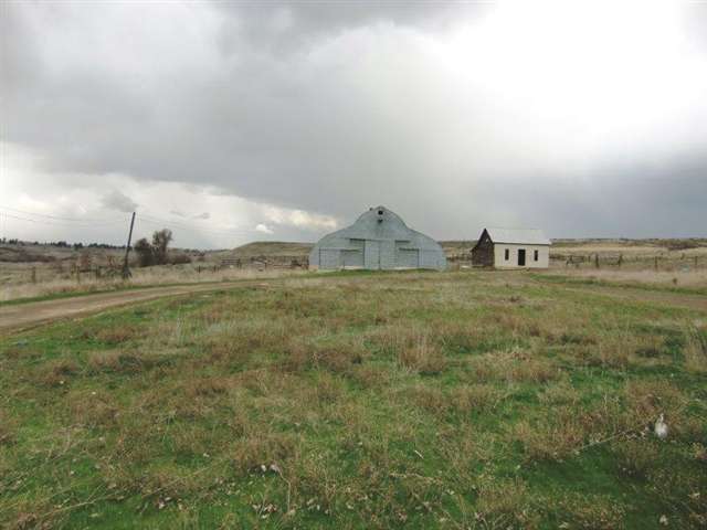 10499 Kintschi Road North Edwall, WA 99008 - Photo 8 of 9