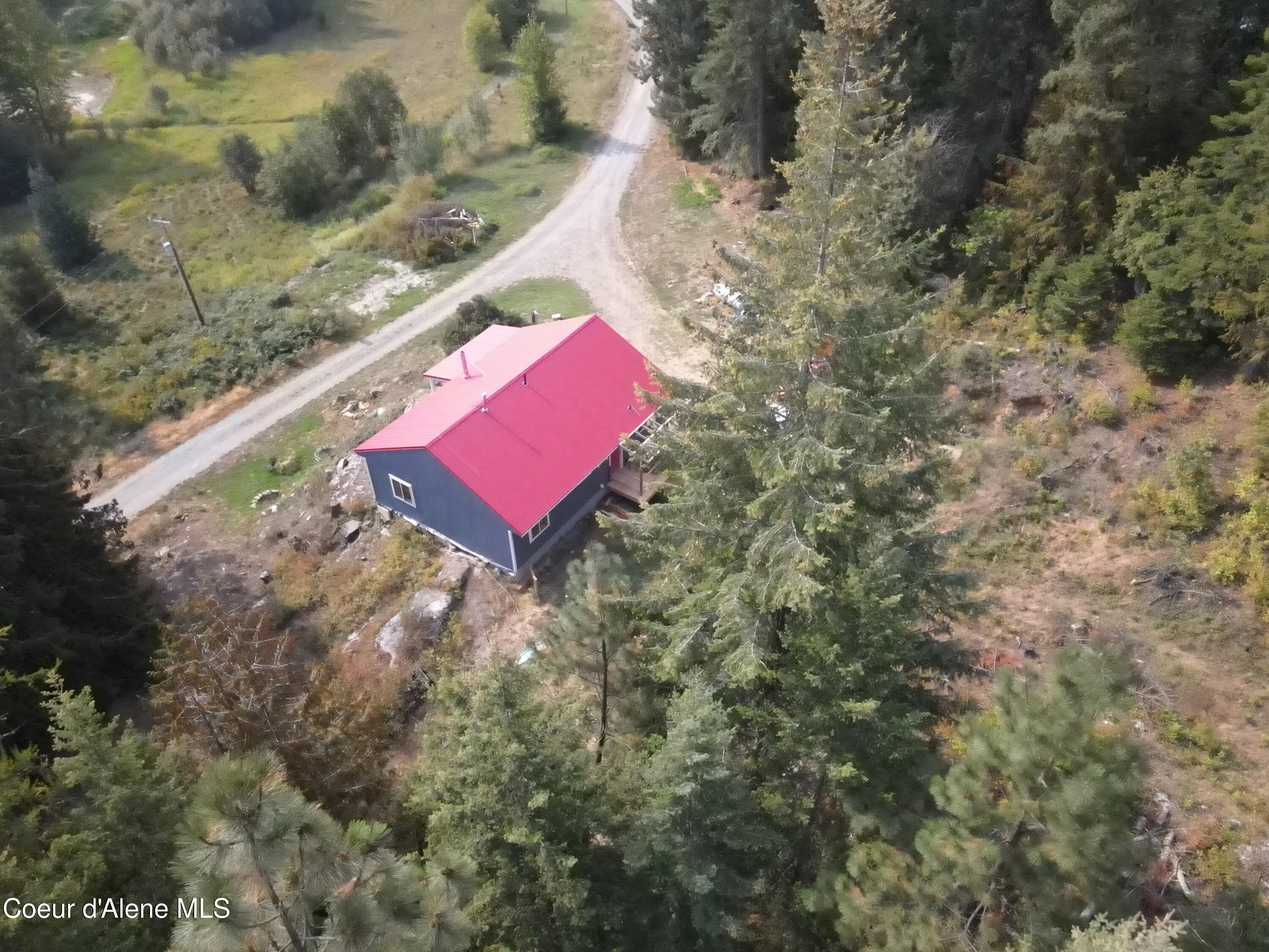 194 Quartz Lane Naples, ID 83847 - Photo 16 of 21 sideofhomeaerial