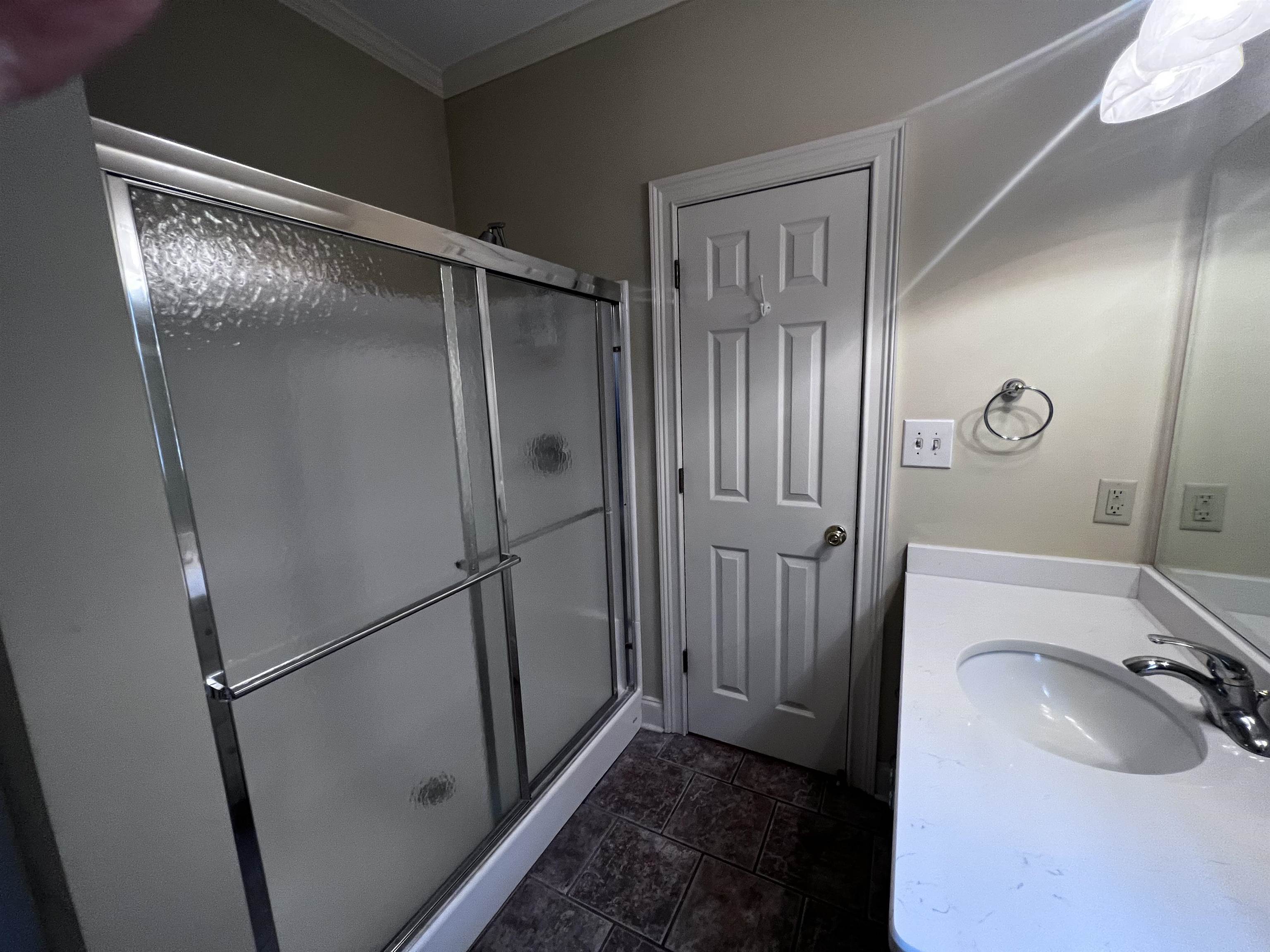 16 Jennifer Junction Iuka, MS 38852 - Photo 17 of 36 a bathroom with a sink and a mirror