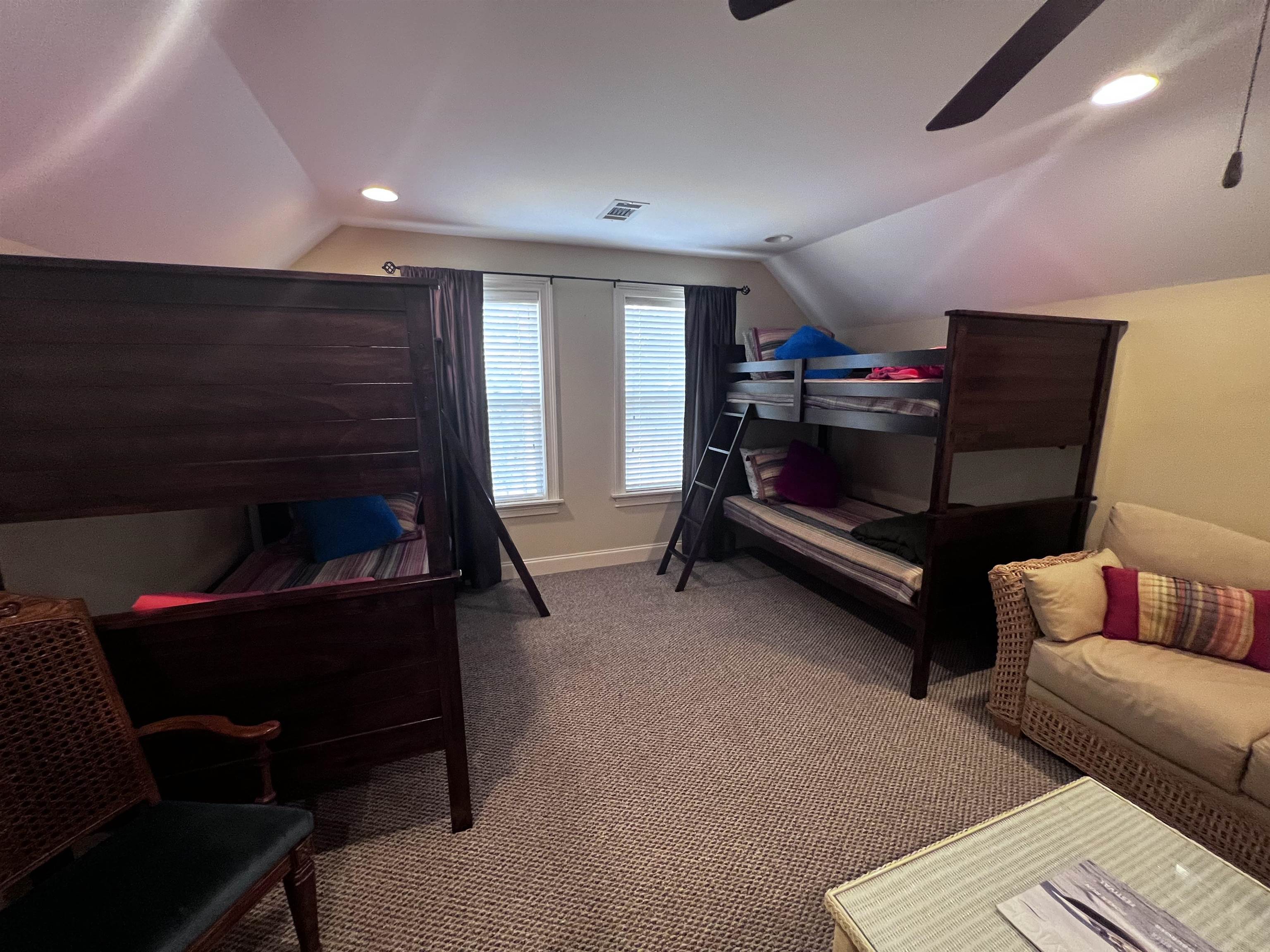 16 Jennifer Junction Iuka, MS 38852 - Photo 23 of 36 a living room with furniture and a lamp