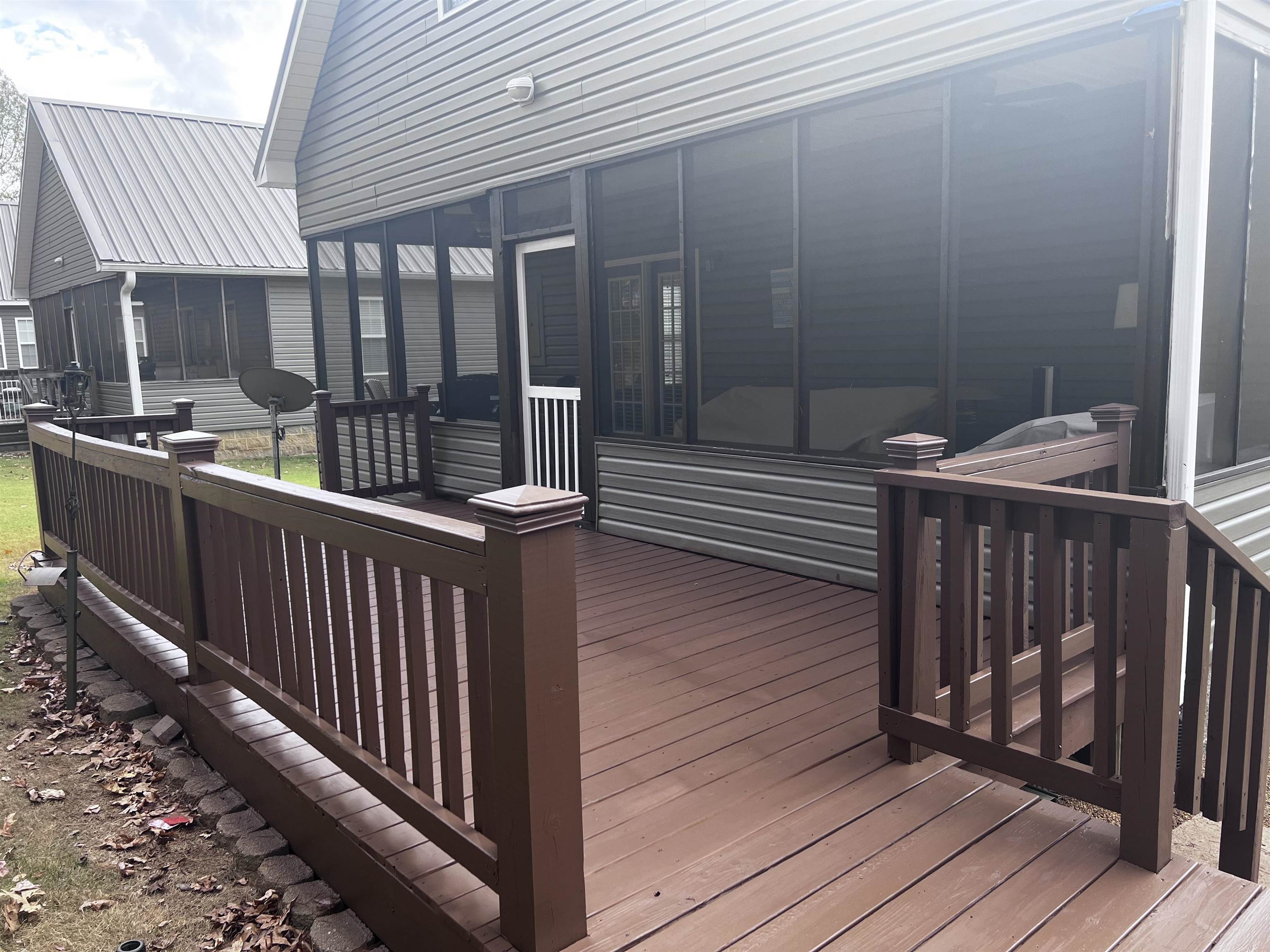 16 Jennifer Junction Iuka, MS 38852 - Photo 35 of 36 a view of a balcony with wooden floor